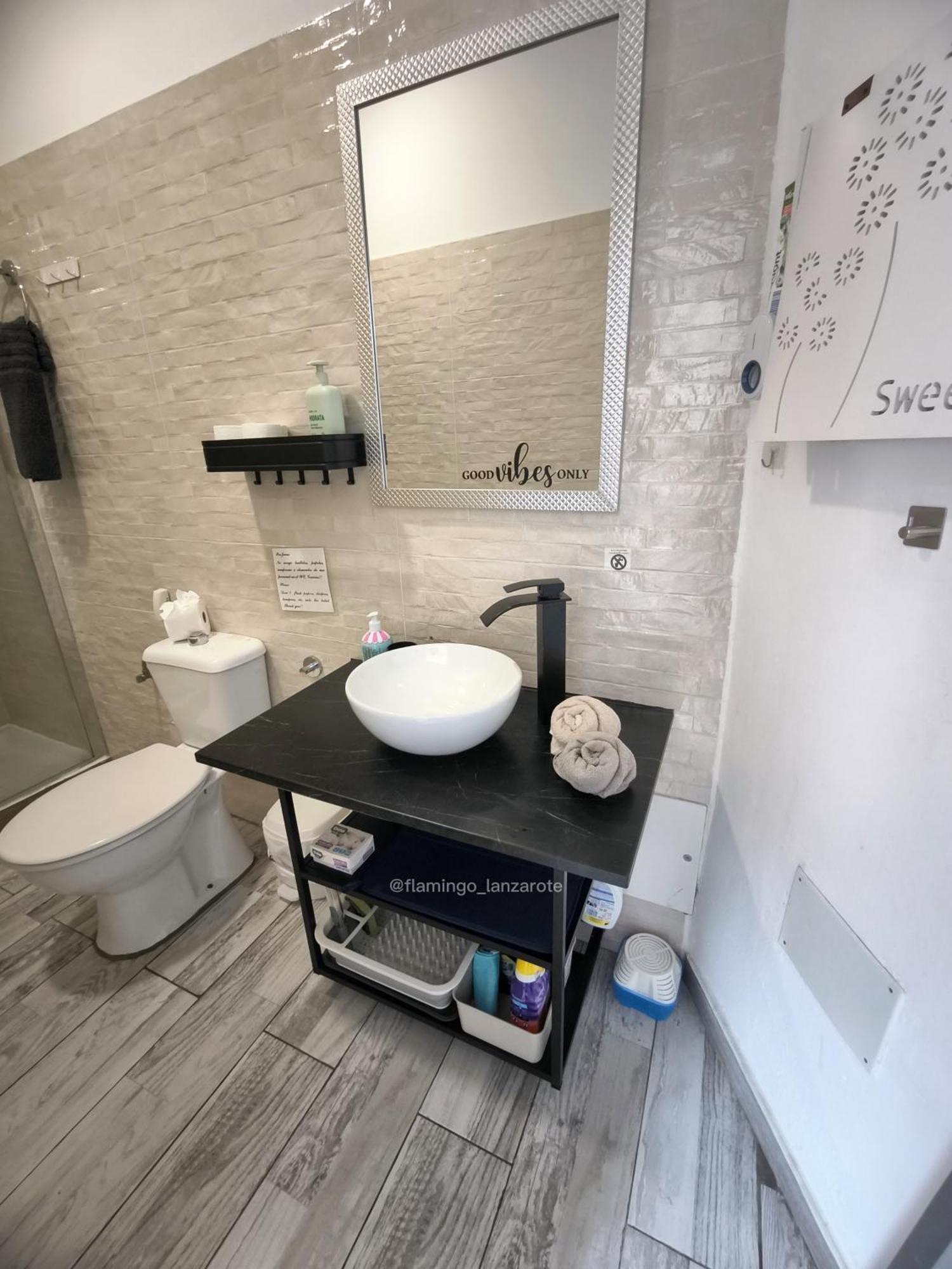 Habitacion Flamingo, Entrada Privada Y Bano Privado En Suite By Flamingo House, No Fumadores 아리시페 외부 사진
